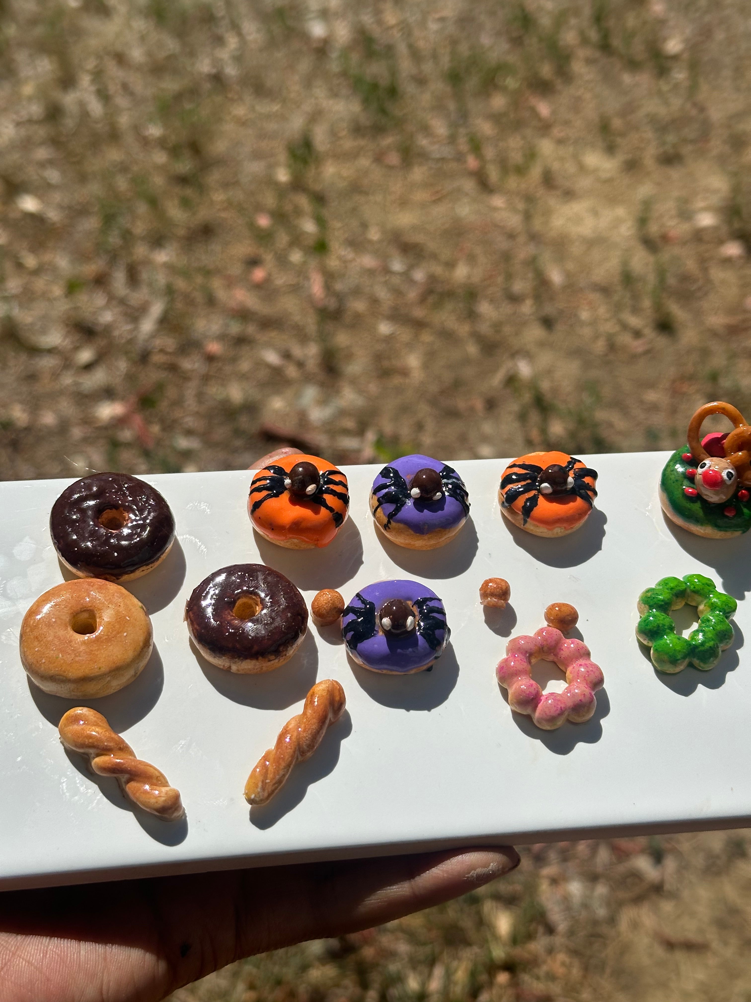 Miniature donut ( 1 )